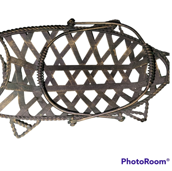 Vintage think wire Fish Basket - Picture 5 of 7